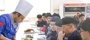 衛(wèi)同學(xué)